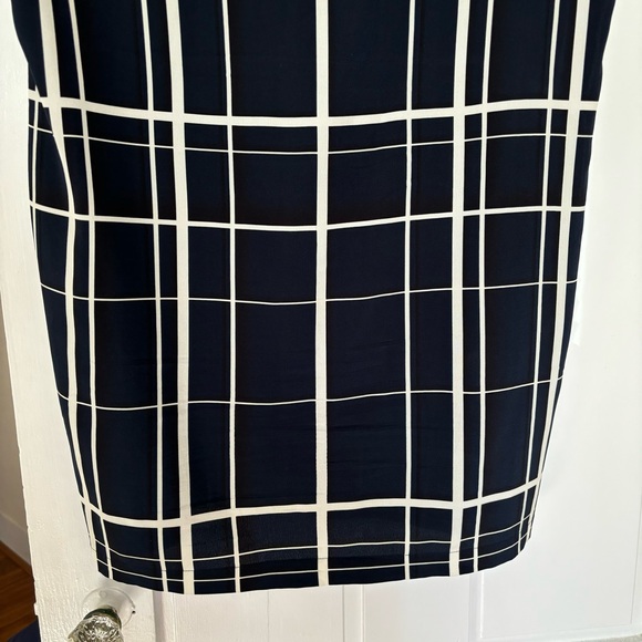 Vince Windowpane Silk Dress - Picture 9 of 10